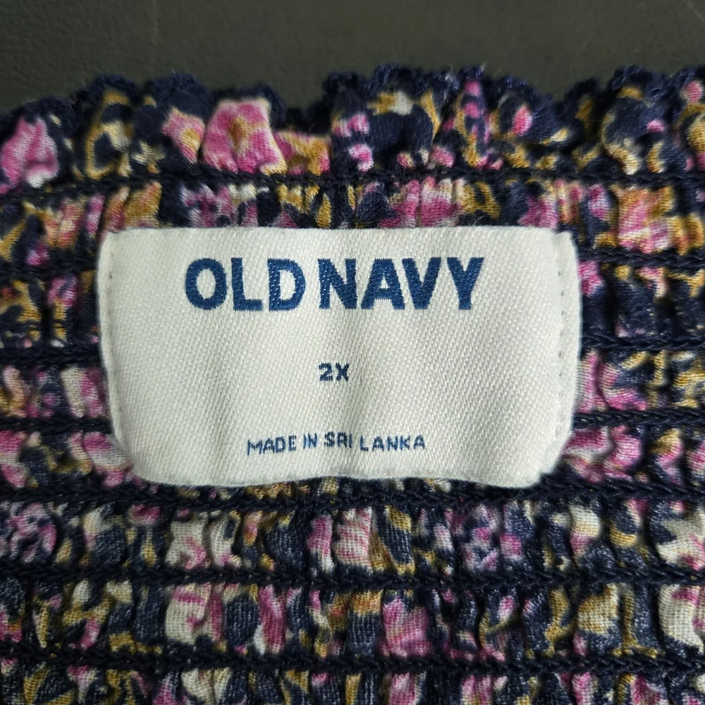 Old Navy Womens Dark Floral Puff Sleeve Top 2X Pink Smocked Peasant Cottagecore